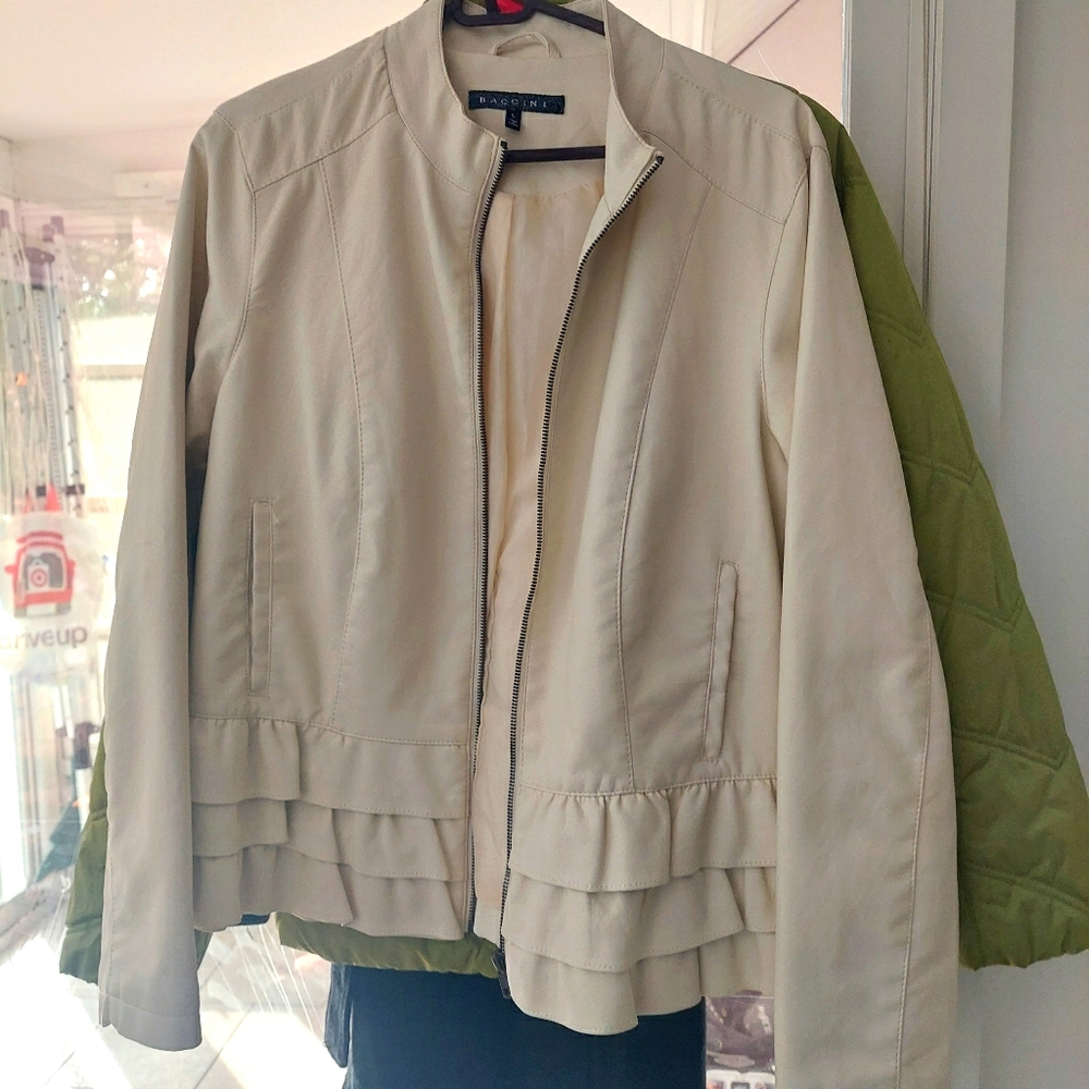Baccini Faux leather Mock collar Ivory zip jacket